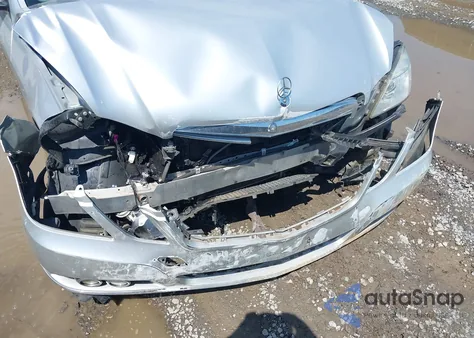 2011 Mercedes-Benz E 350 from USA, damaged, VIN WDDHF5GB2BA287639